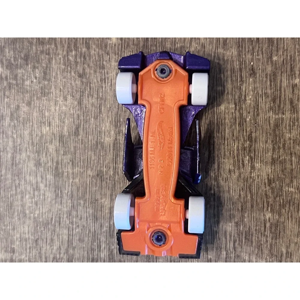 2020 Hot Wheels Happy Halloween! Epic Fast Purple‎ Racer Loose Die Cast EUC